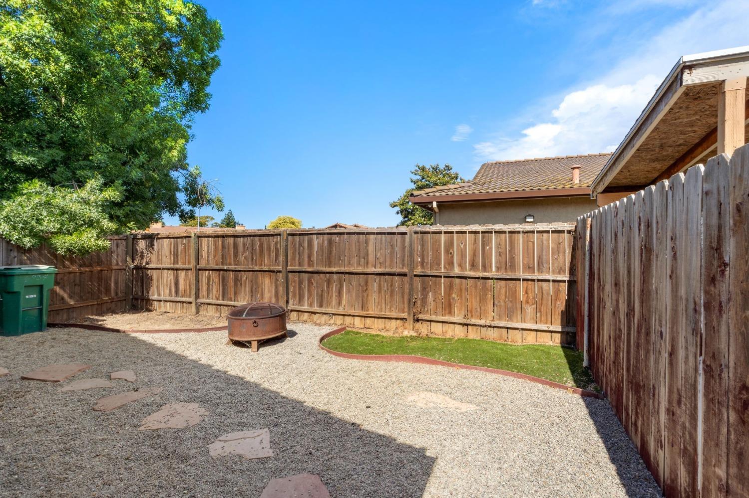 6934 Village Green Drive 21