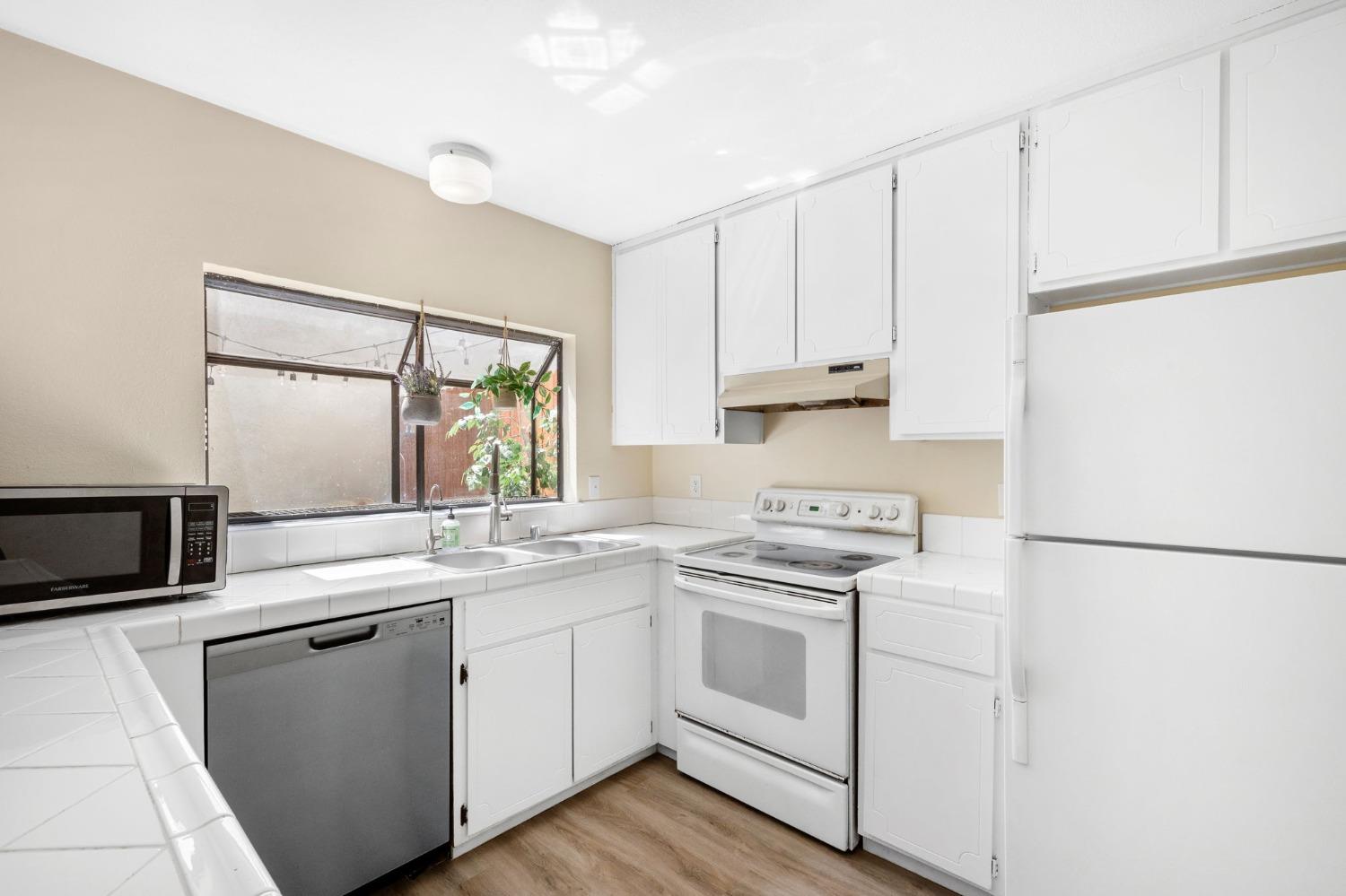 6934 Village Green Drive 21