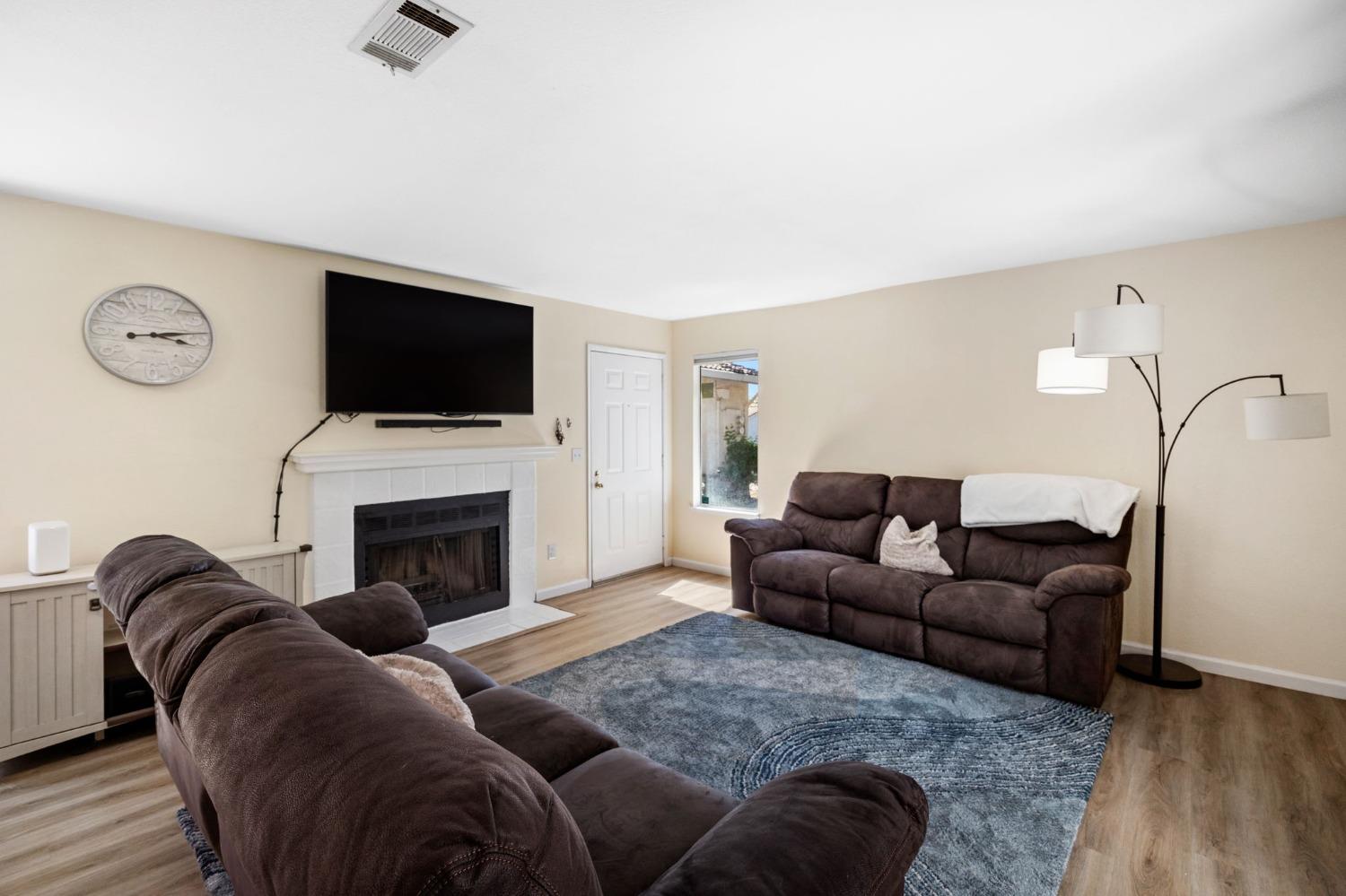 6934 Village Green Drive 21