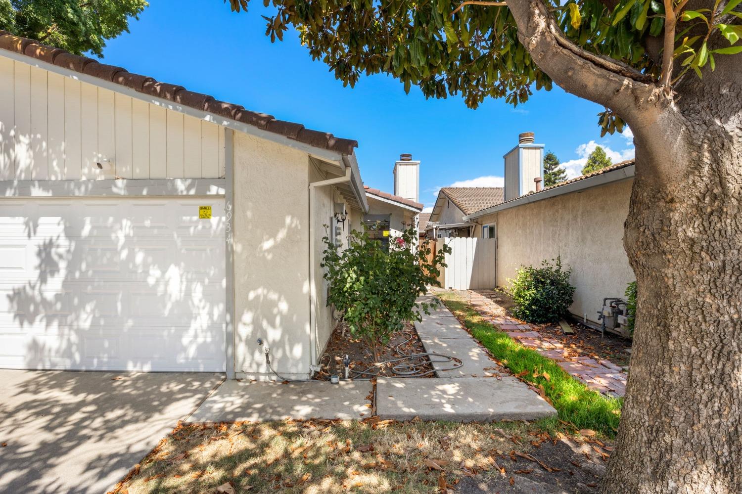 6934 Village Green Drive 21