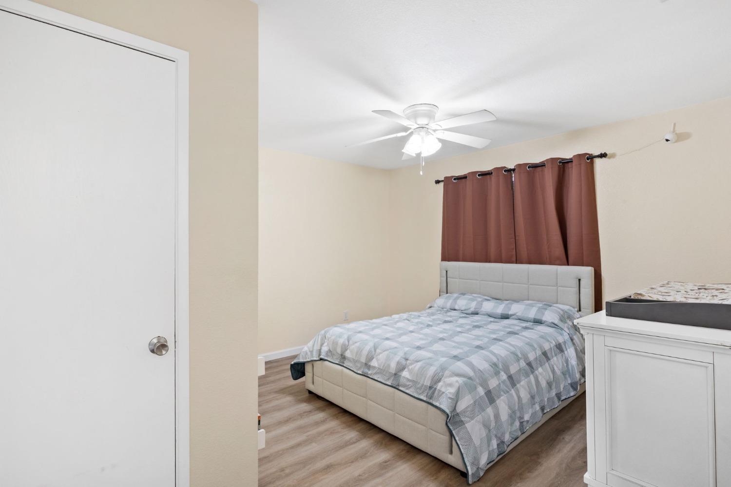 6934 Village Green Drive 21