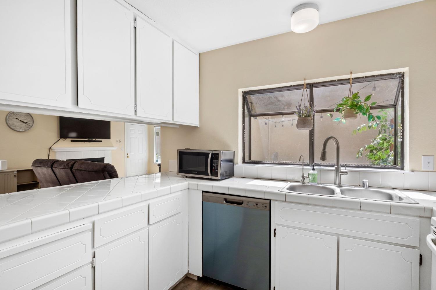 6934 Village Green Drive 21