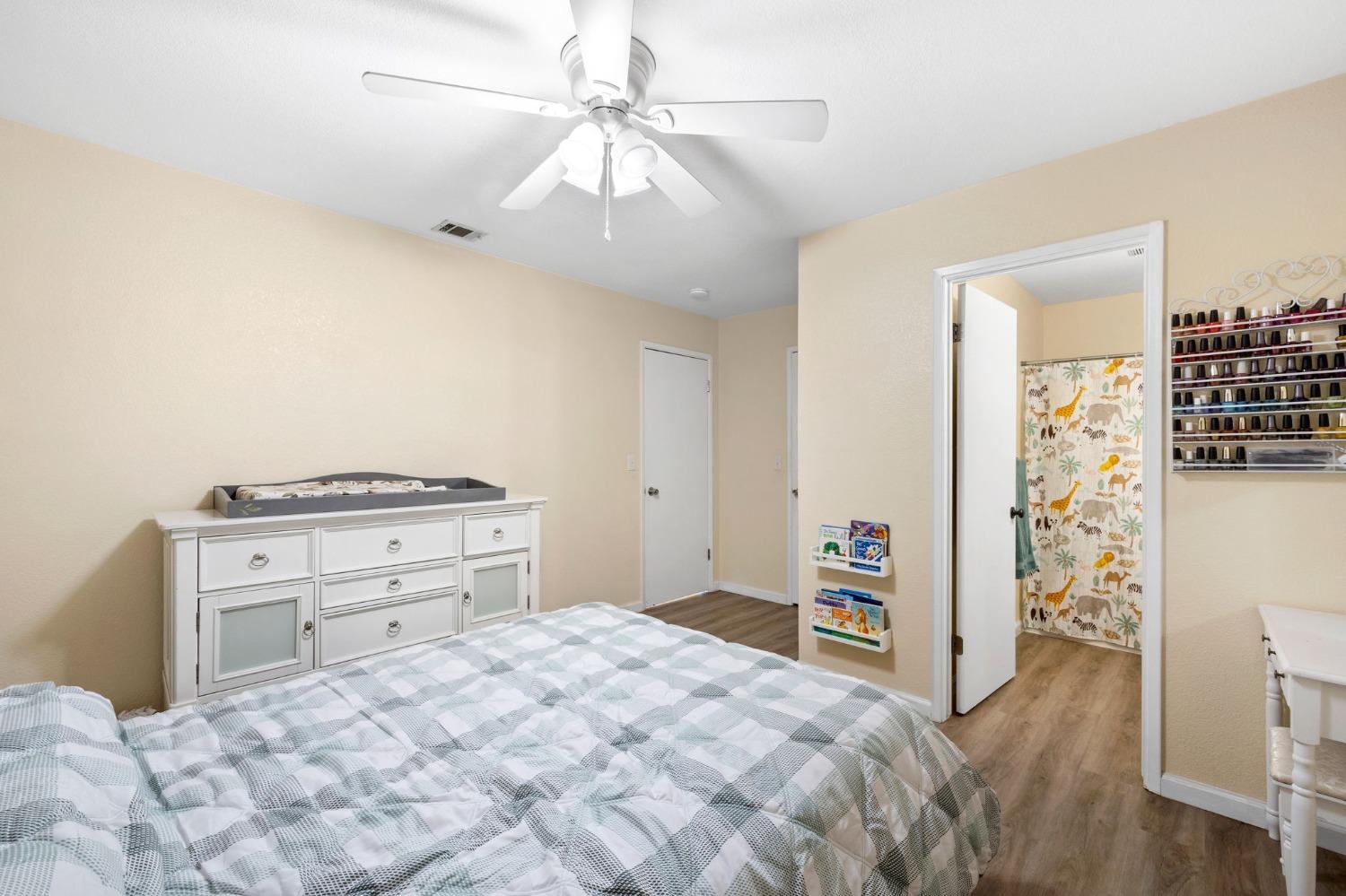 6934 Village Green Drive 21