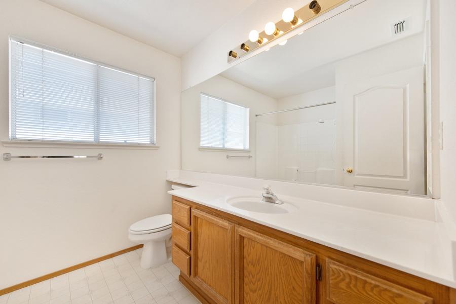 3716 Pine Hollow Way