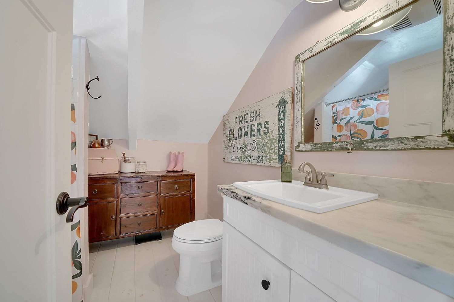 1665 Lili Valley Circle