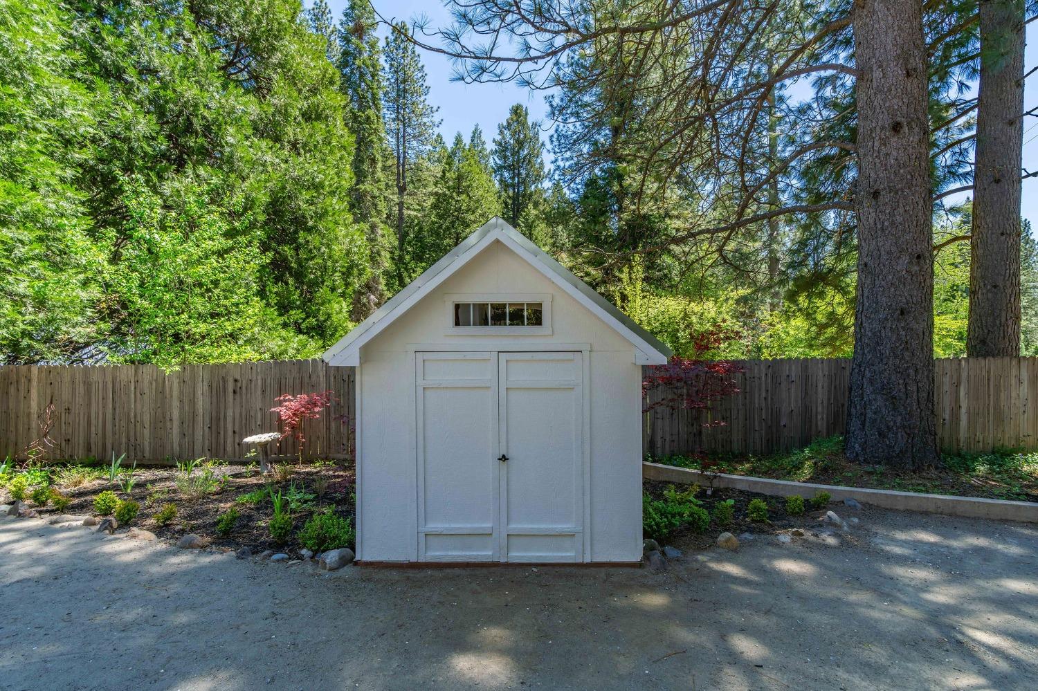 1665 Lili Valley Circle