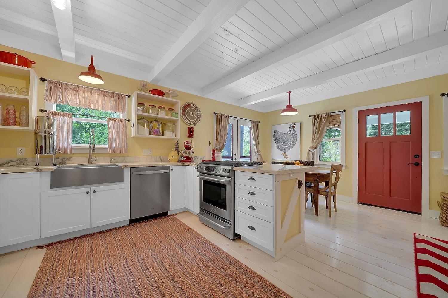 1665 Lili Valley Circle