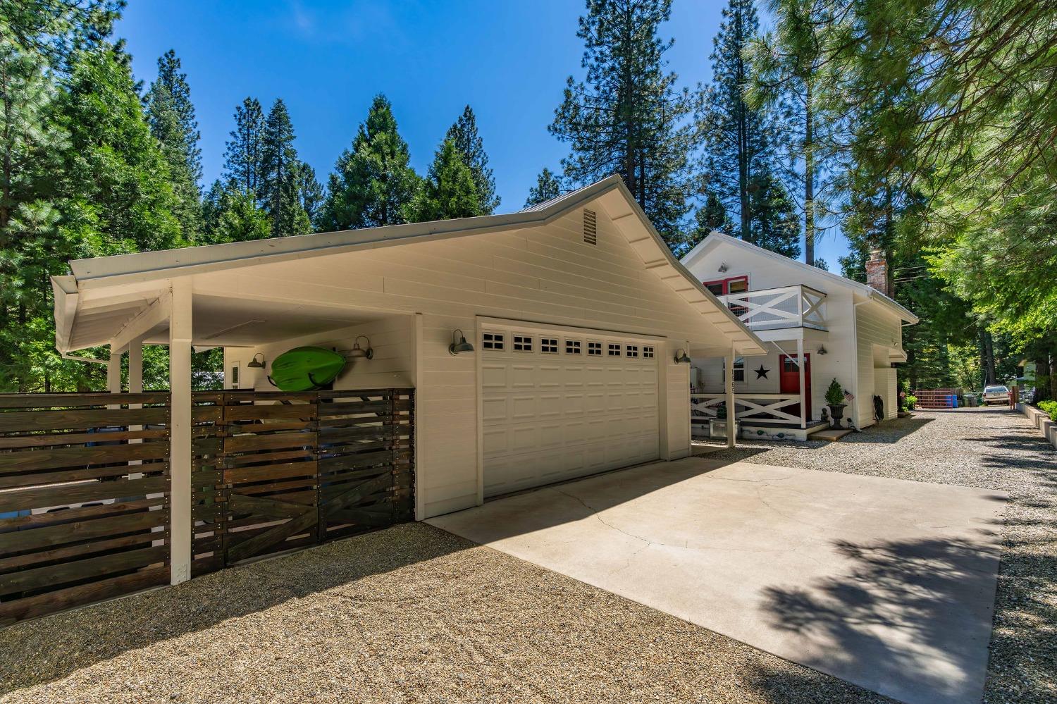 1665 Lili Valley Circle