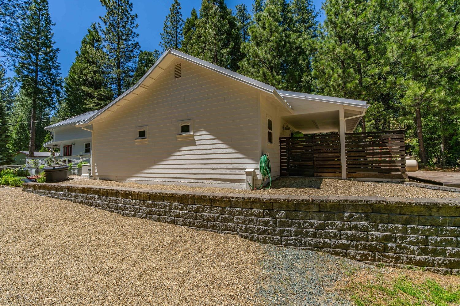 1665 Lili Valley Circle