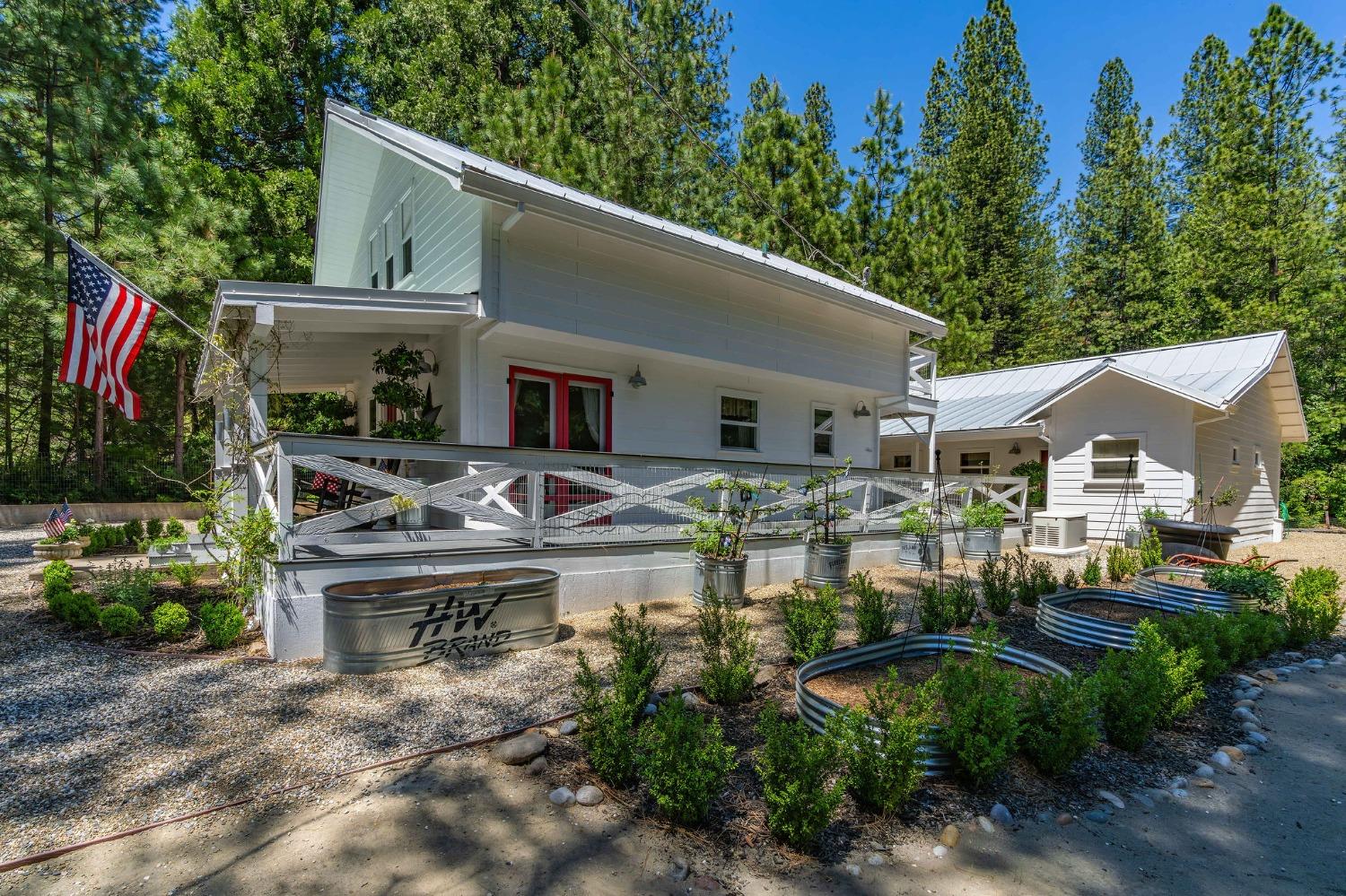 1665 Lili Valley Circle