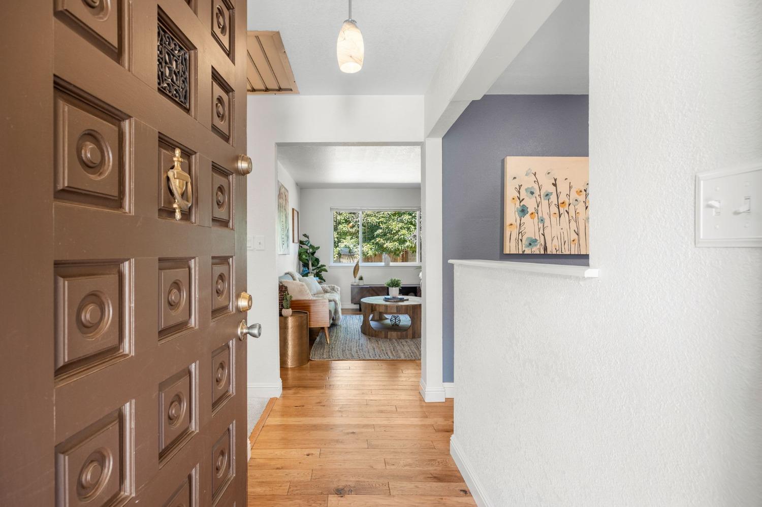 9758 Beachwood Drive