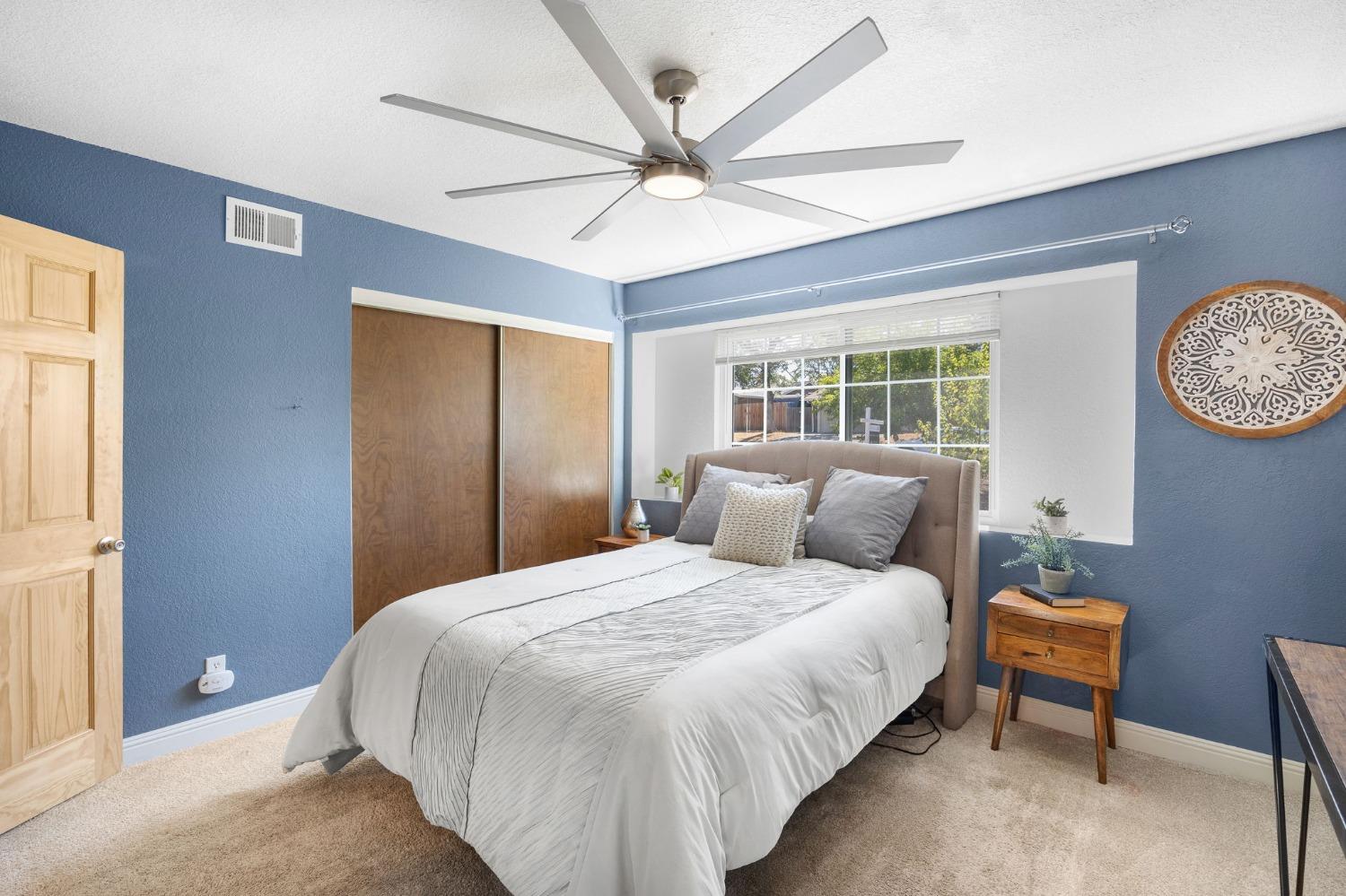 9758 Beachwood Drive