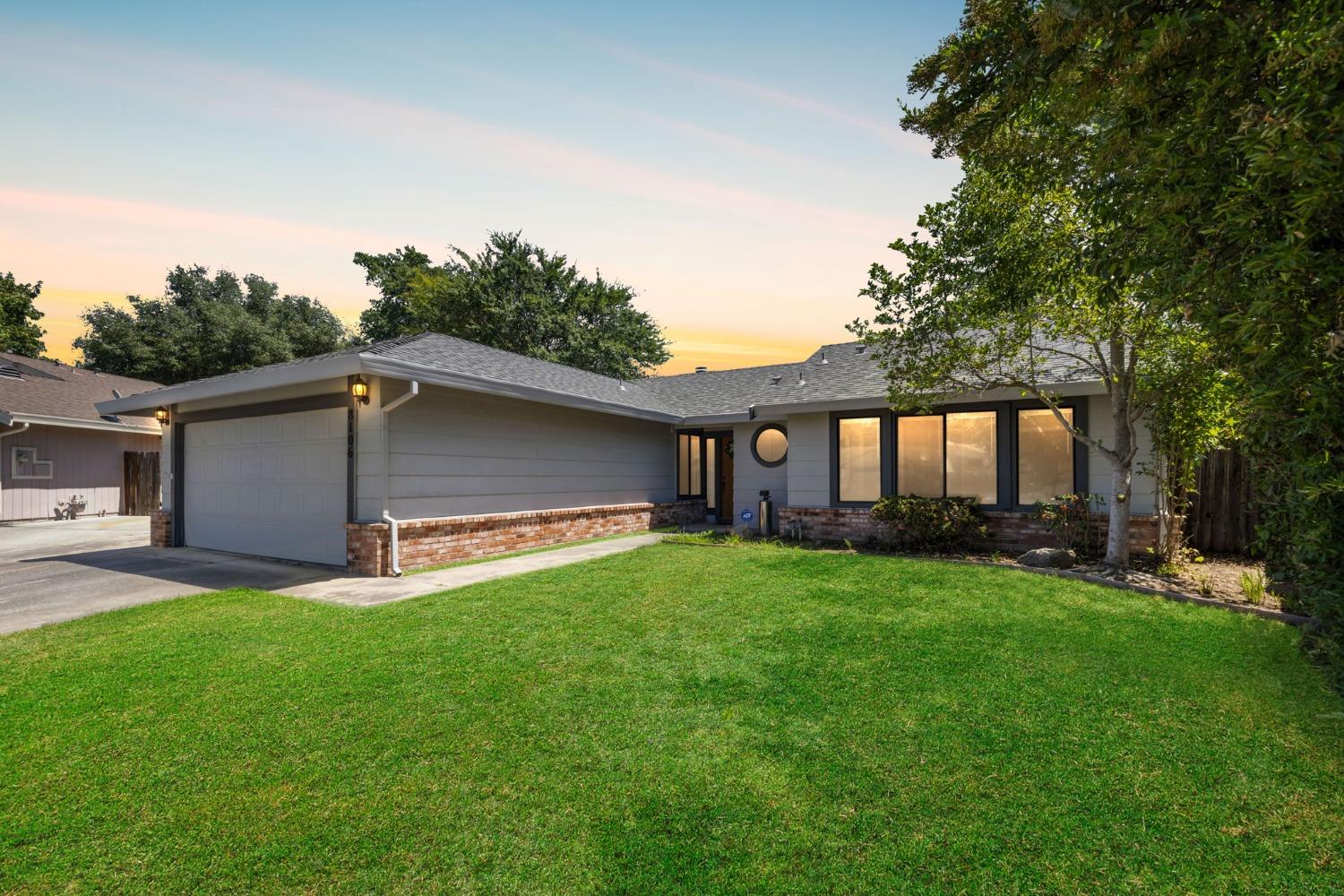 8106 Warmuth Court