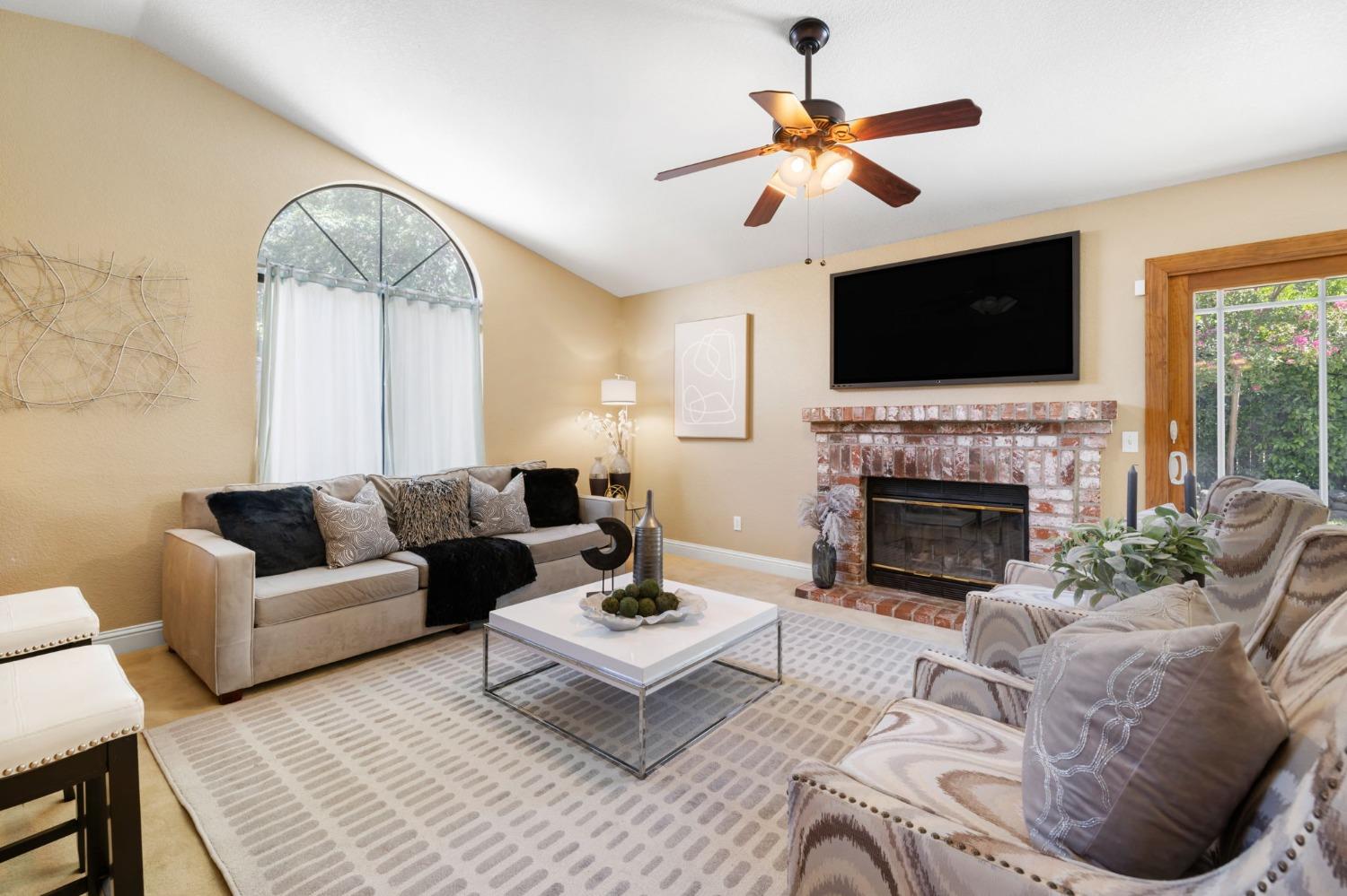 8106 Warmuth Court