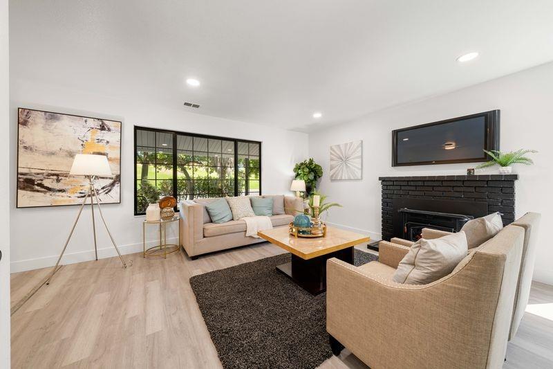 6013 Hillsdale Boulevard