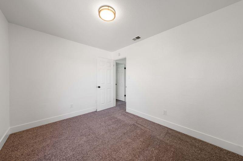 6013 Hillsdale Boulevard