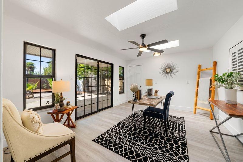 6013 Hillsdale Boulevard