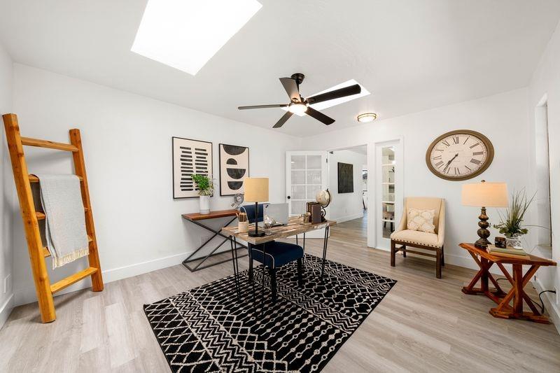 6013 Hillsdale Boulevard