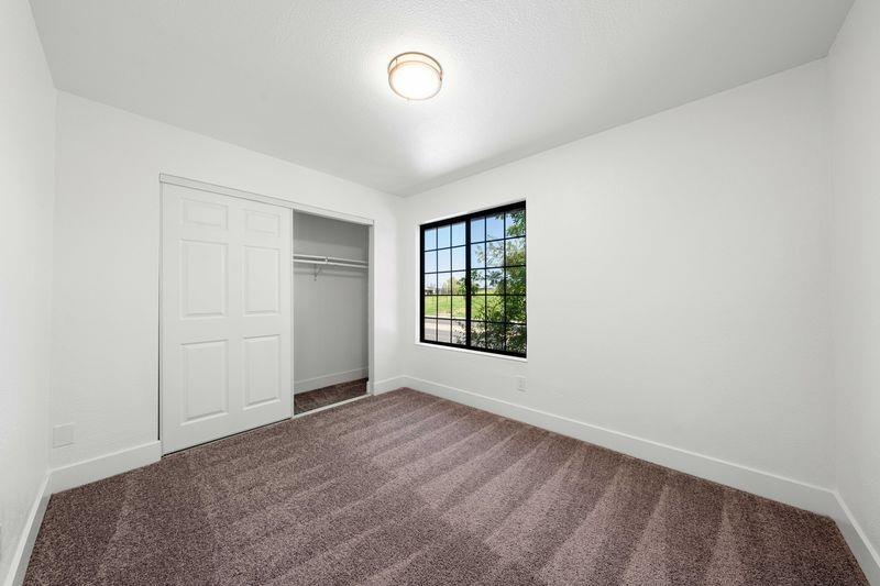 6013 Hillsdale Boulevard