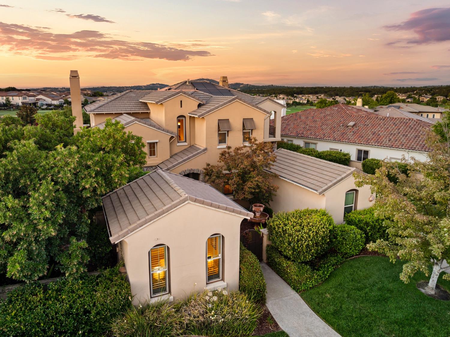 3975 Royal Troon Drive