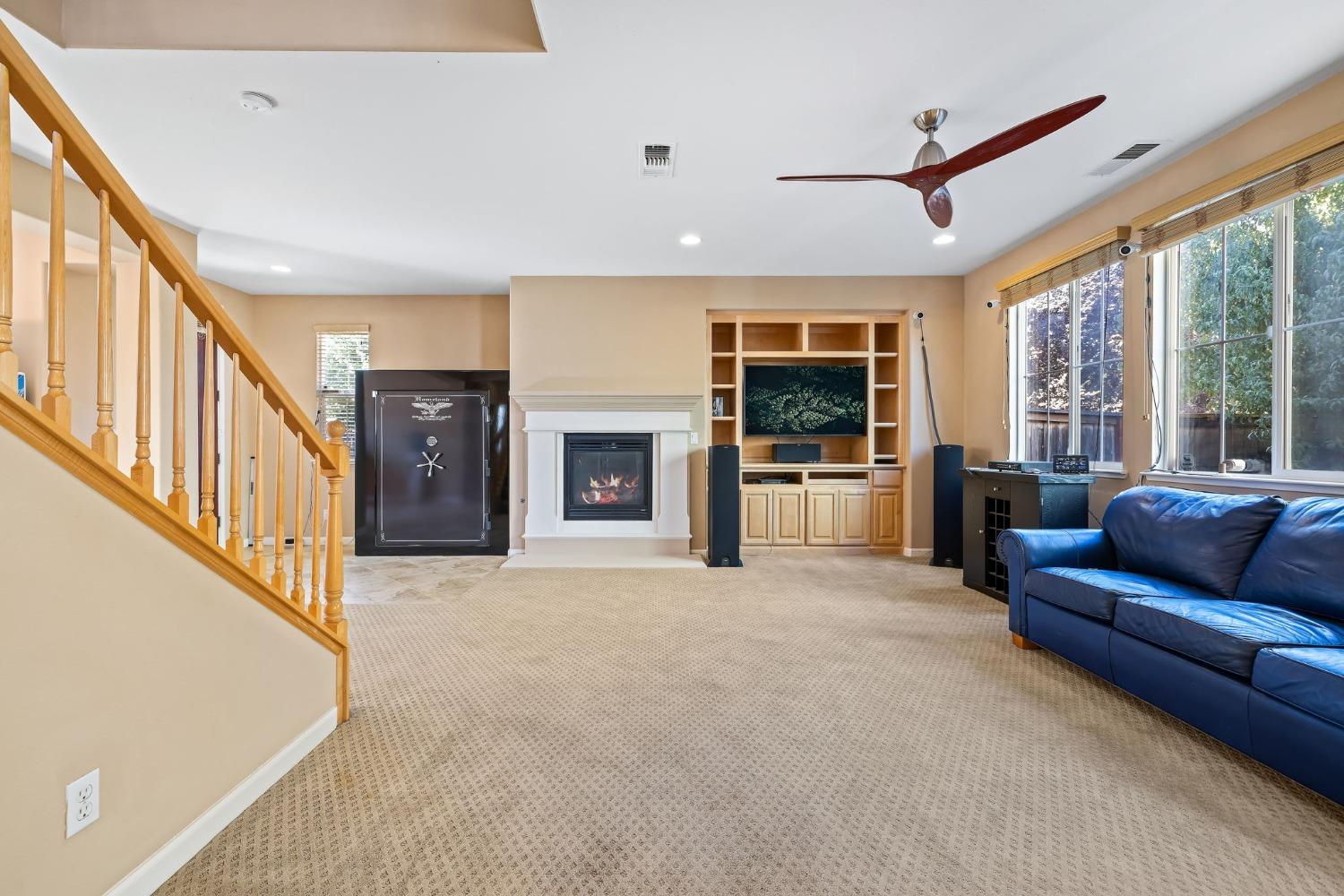 20865 Grapevine Drive