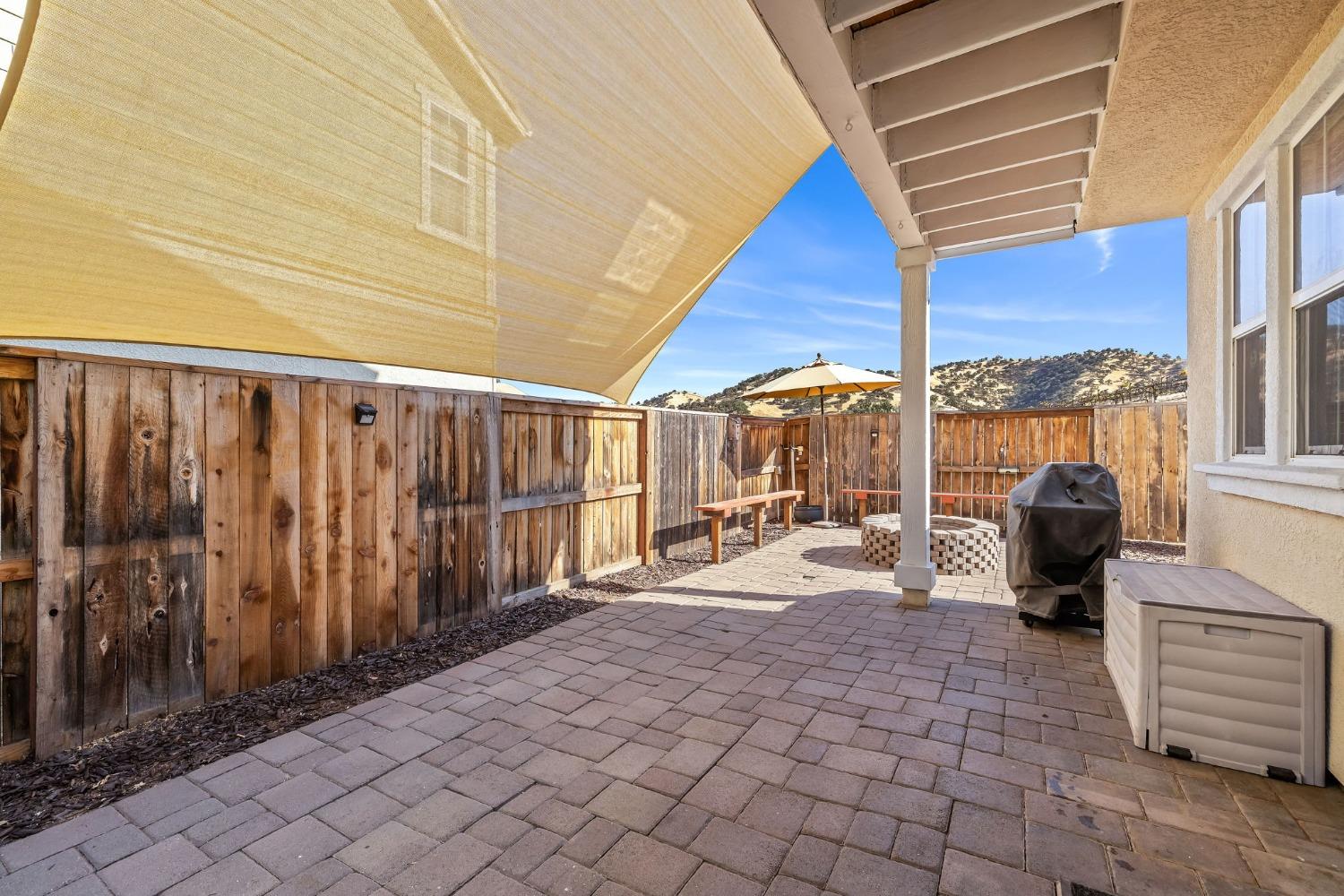 20865 Grapevine Drive