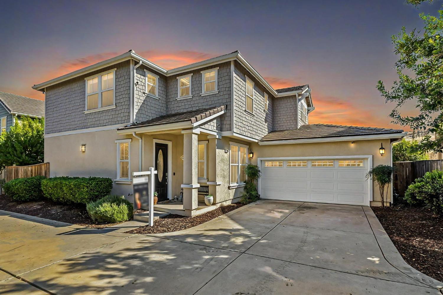 20865 Grapevine Drive