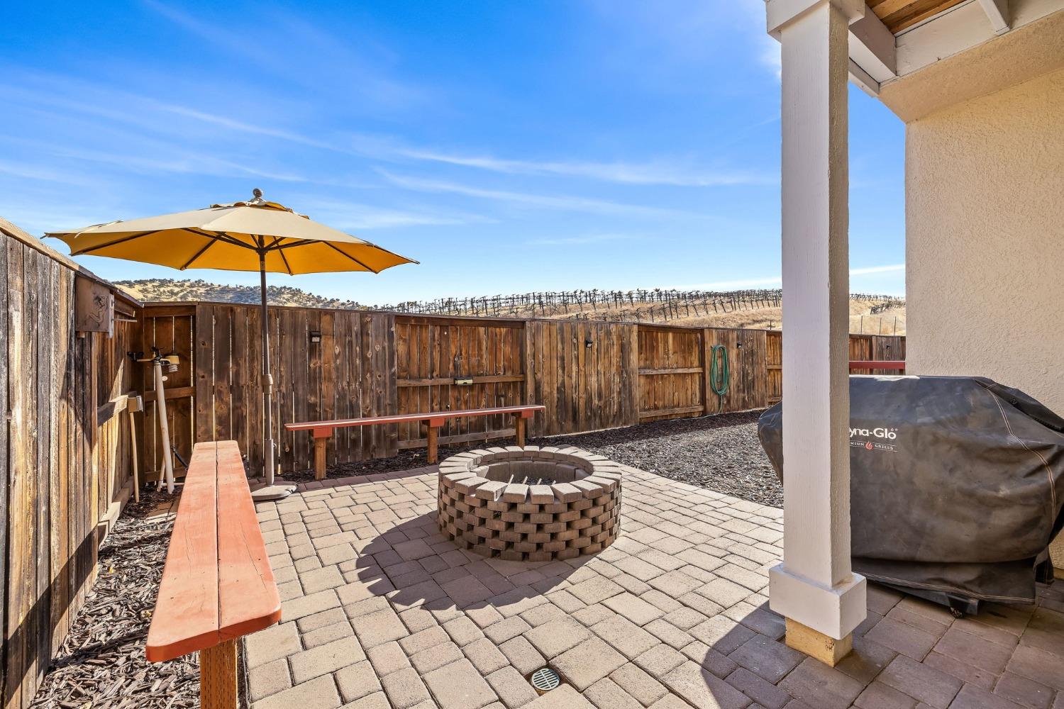 20865 Grapevine Drive