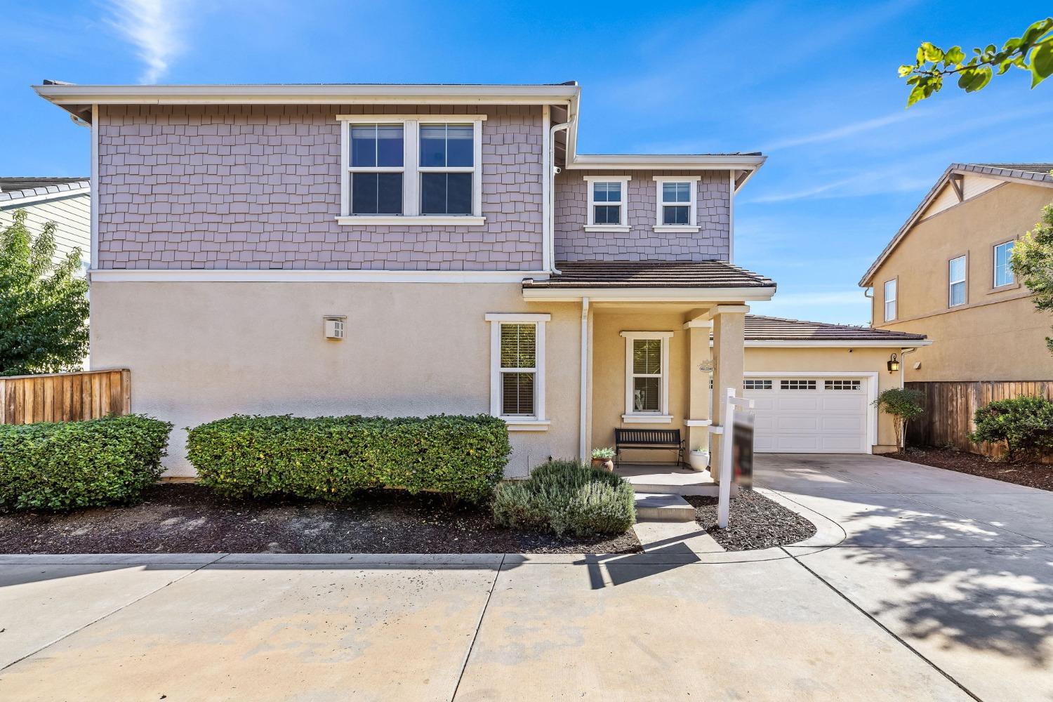 20865 Grapevine Drive