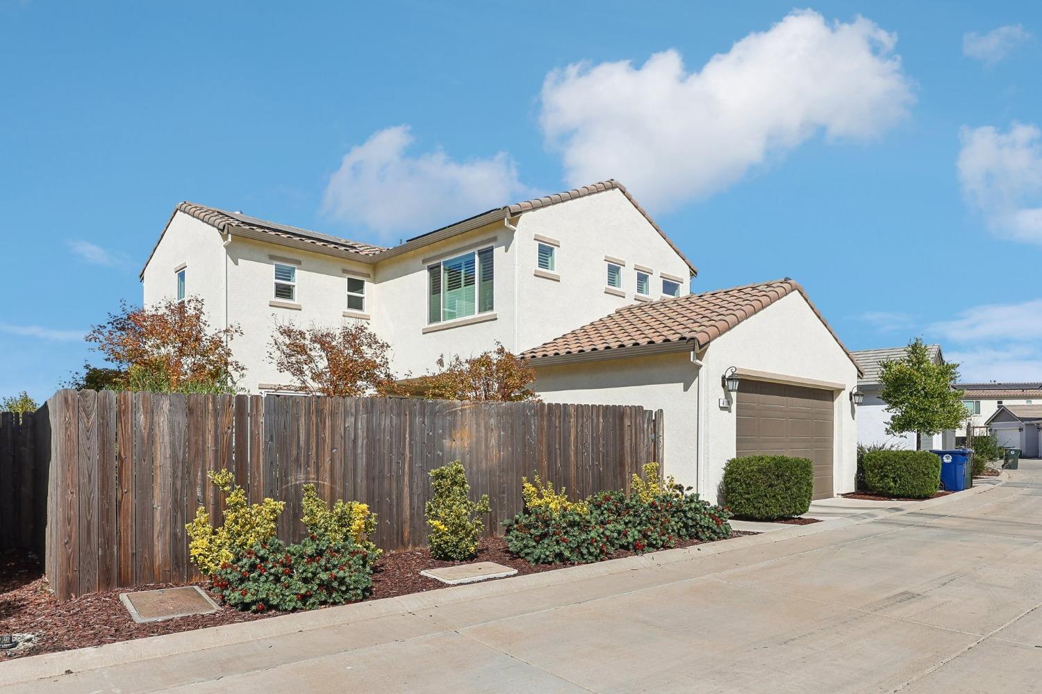 4108 Mackerricher Way