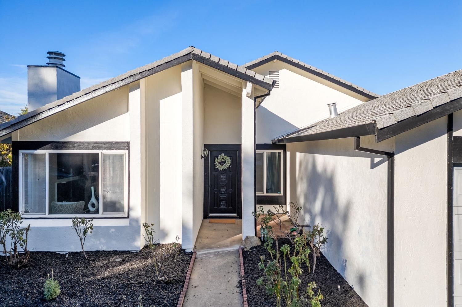 8991 Prairie Trail Way