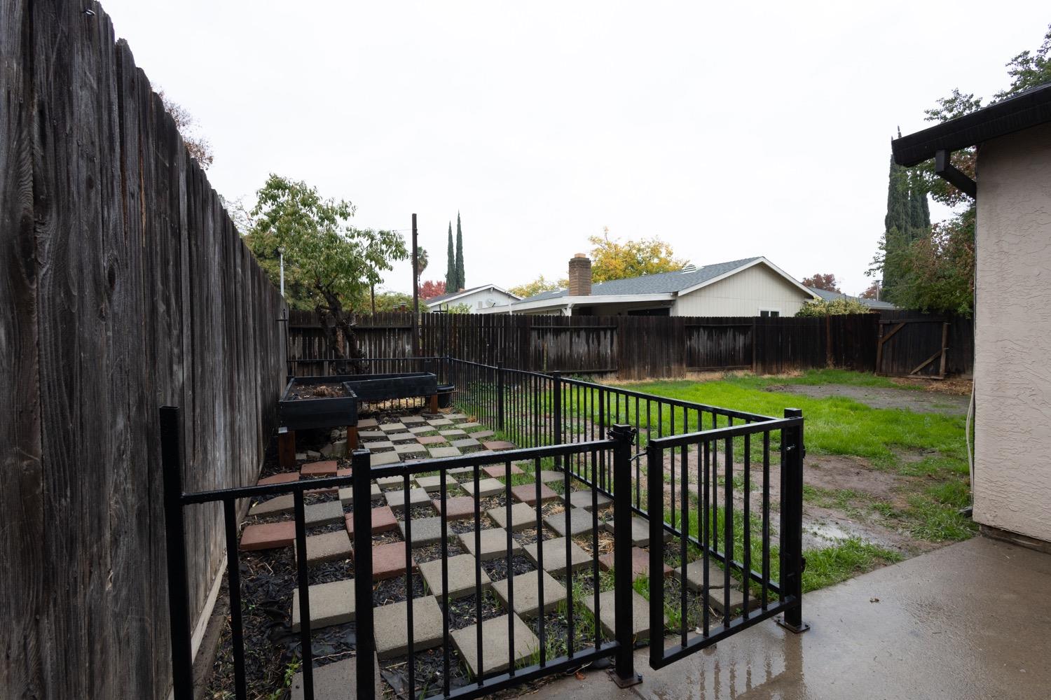 6413 Carmelwood Drive