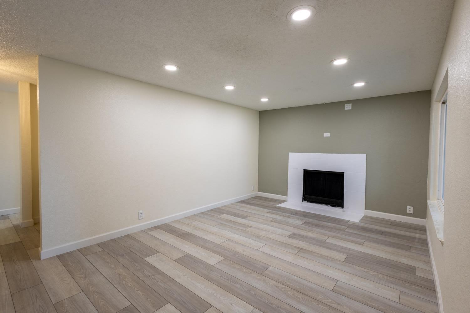 6413 Carmelwood Drive