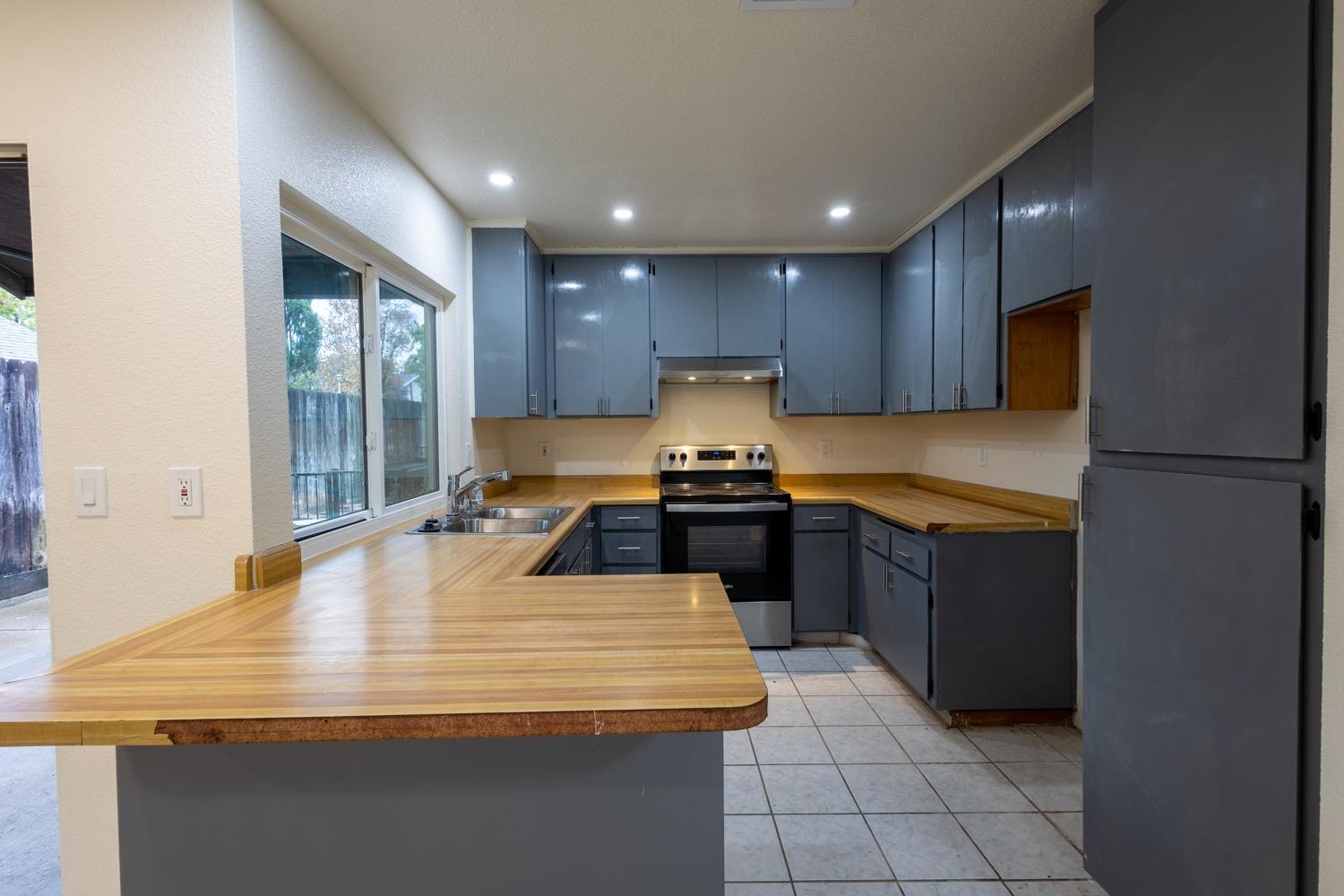 6413 Carmelwood Drive