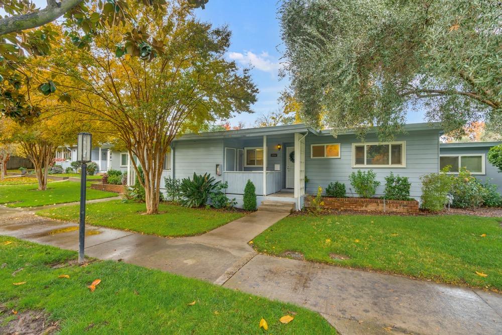 2807 Santa Paula Court
