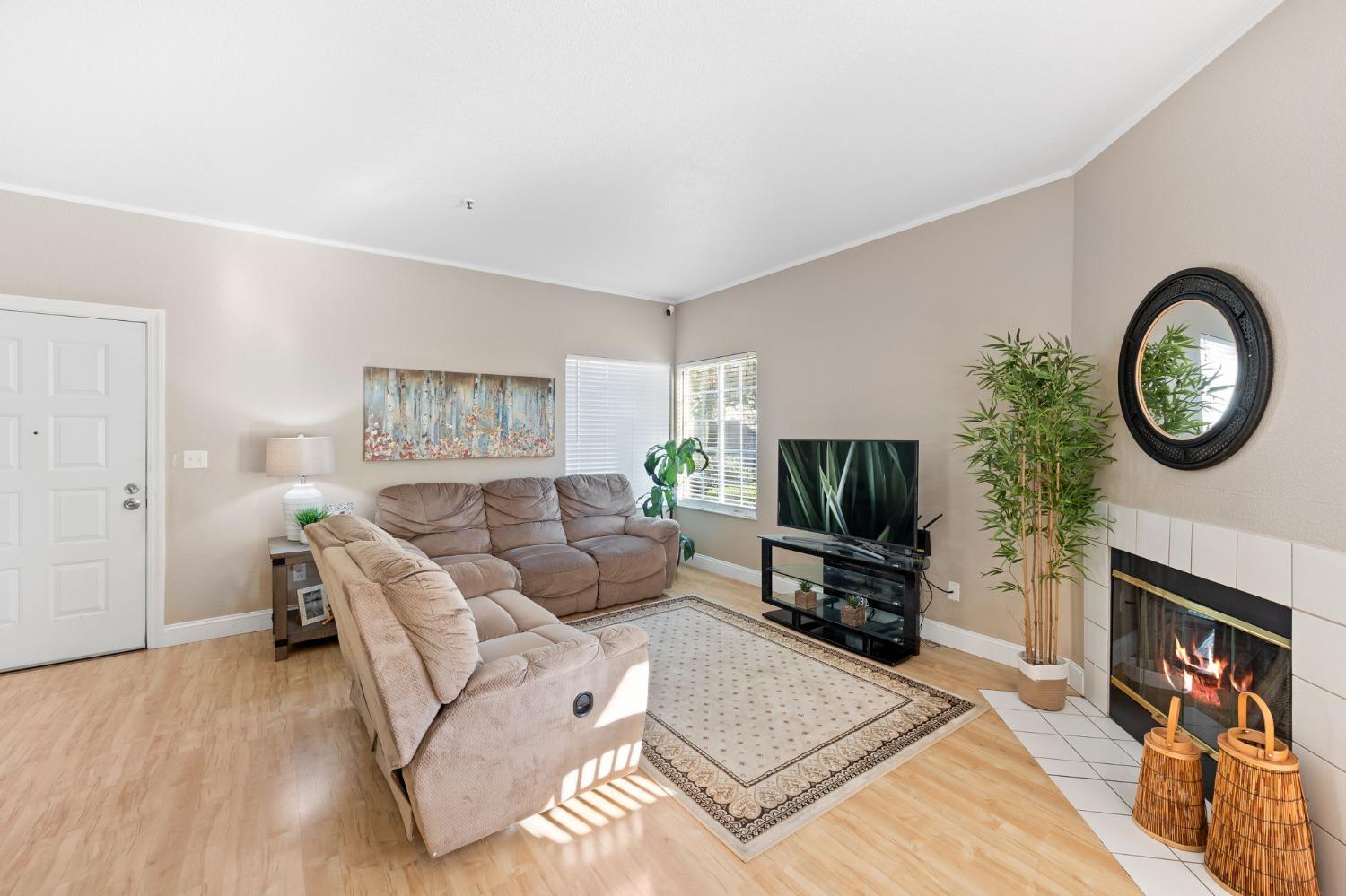 403 Beachcomber Drive 1020