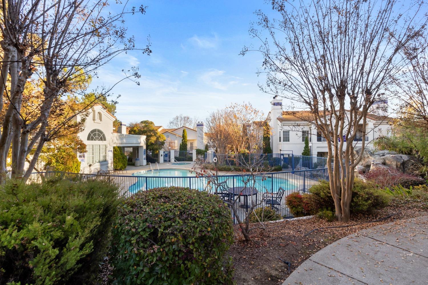 403 Beachcomber Drive 1020