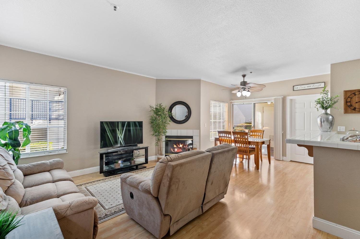 403 Beachcomber Drive 1020