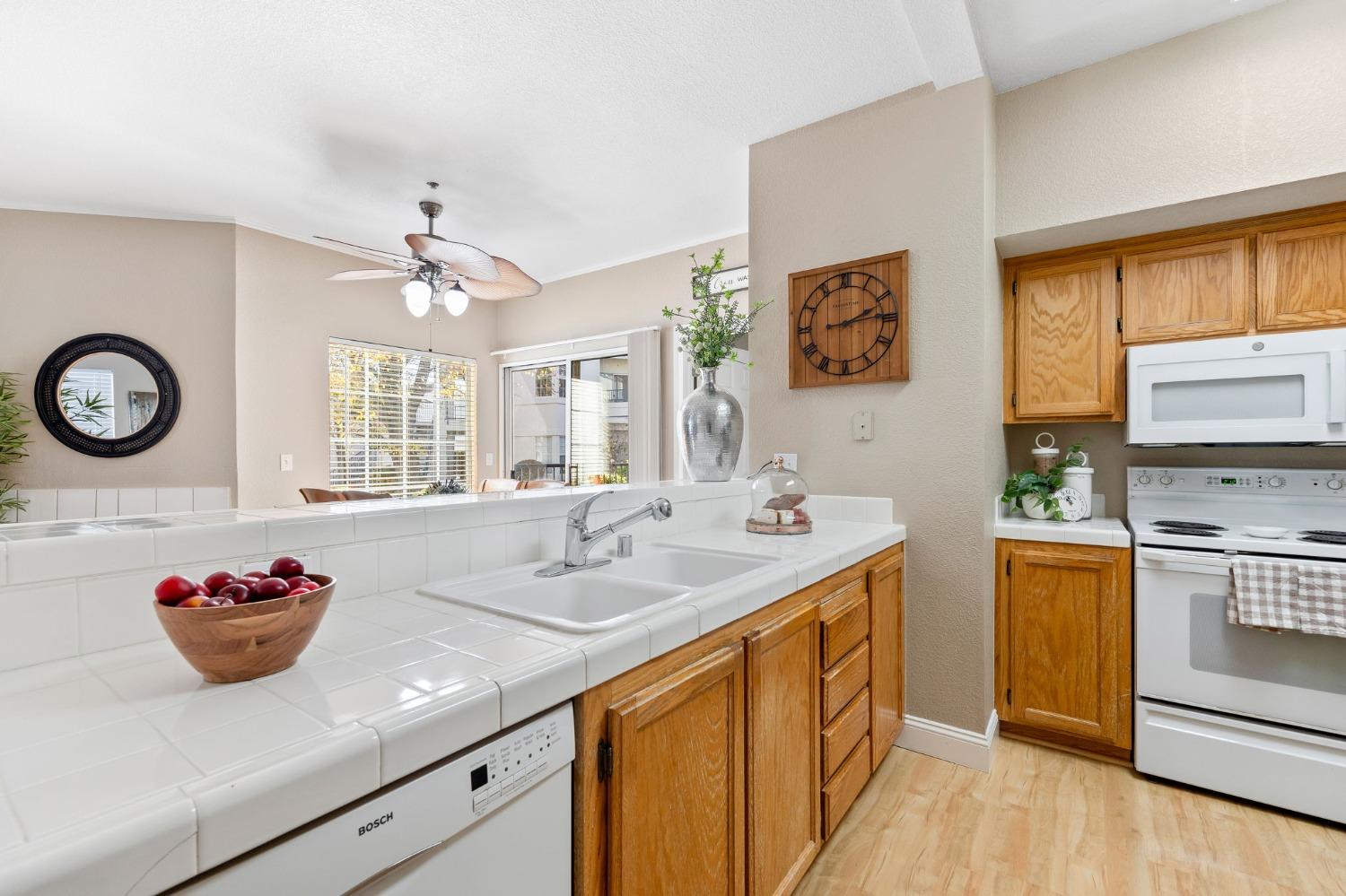 403 Beachcomber Drive 1020