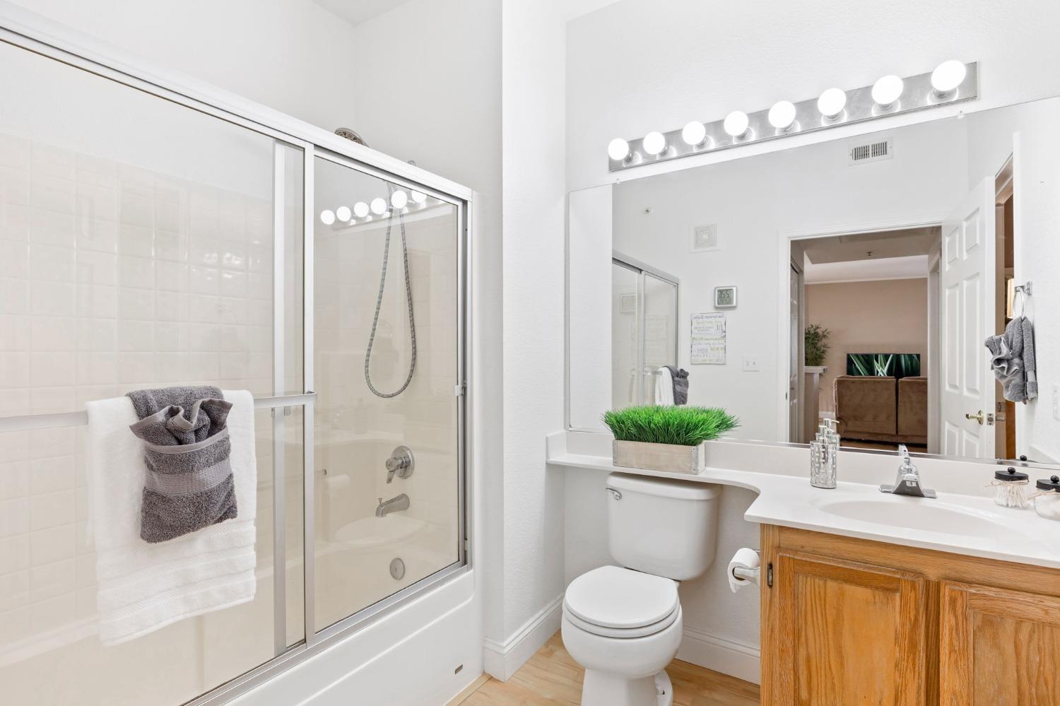 403 Beachcomber Drive 1020