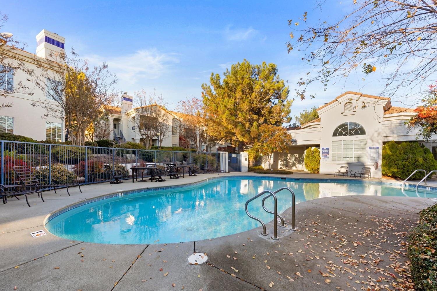 403 Beachcomber Drive 1020