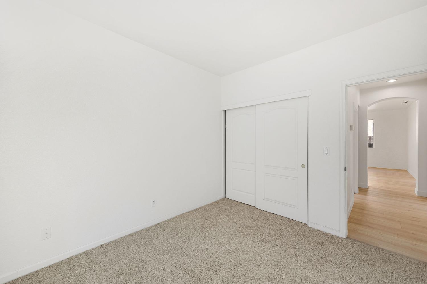 8420 Merry Hill Way