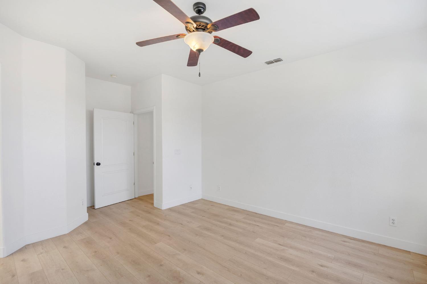 8420 Merry Hill Way