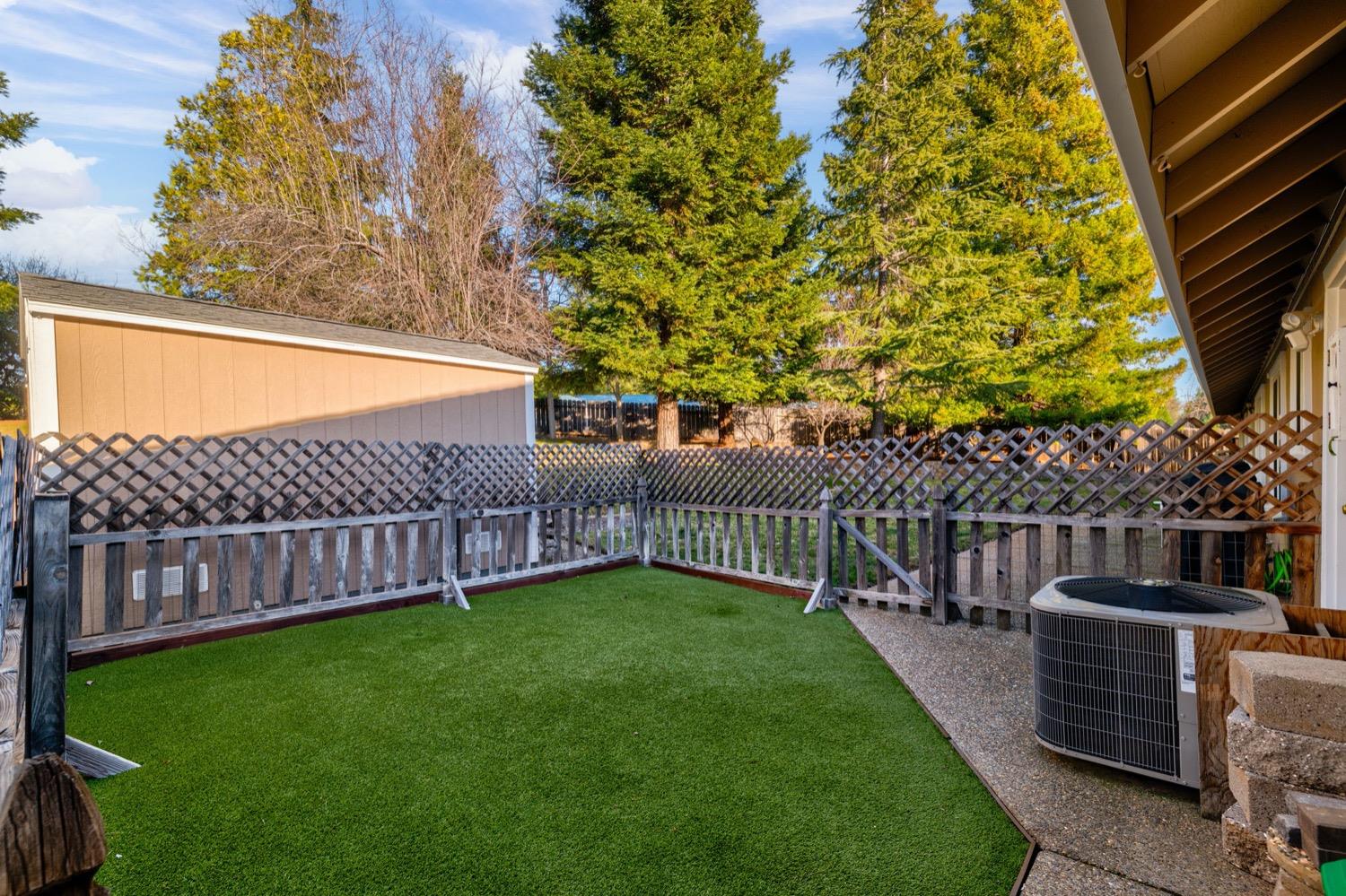 3287 Vista Del Mundo