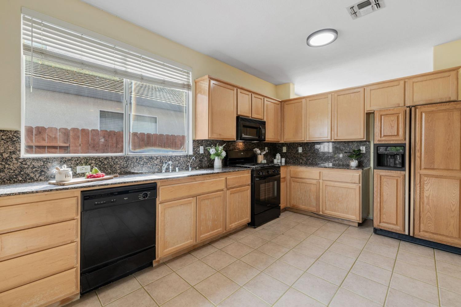 6916 Saddle Horse Way