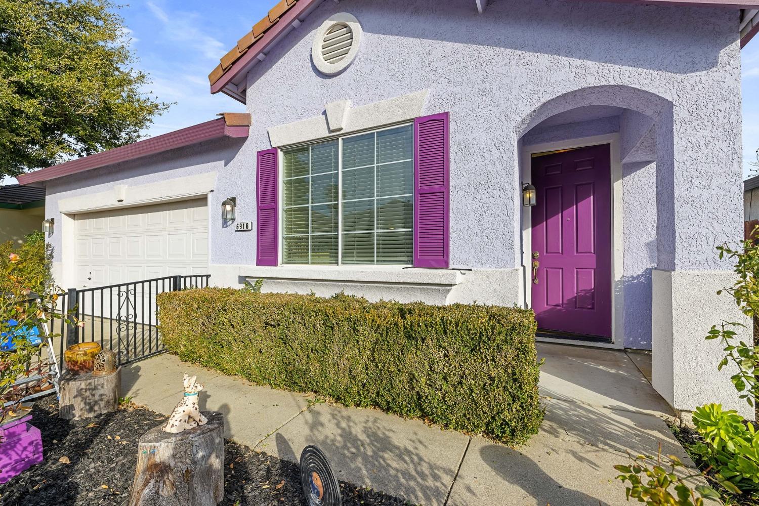 6916 Saddle Horse Way