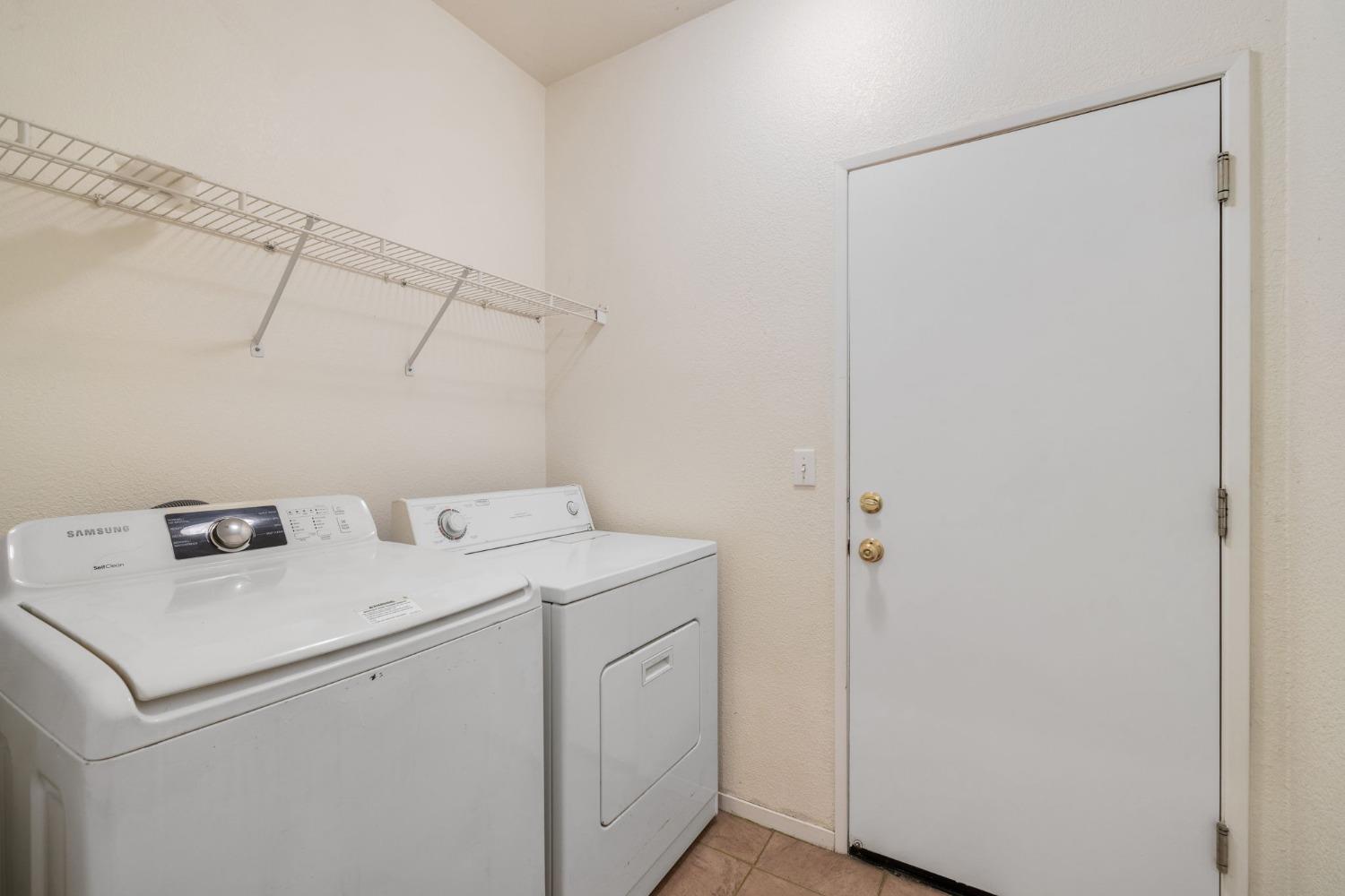 6916 Saddle Horse Way