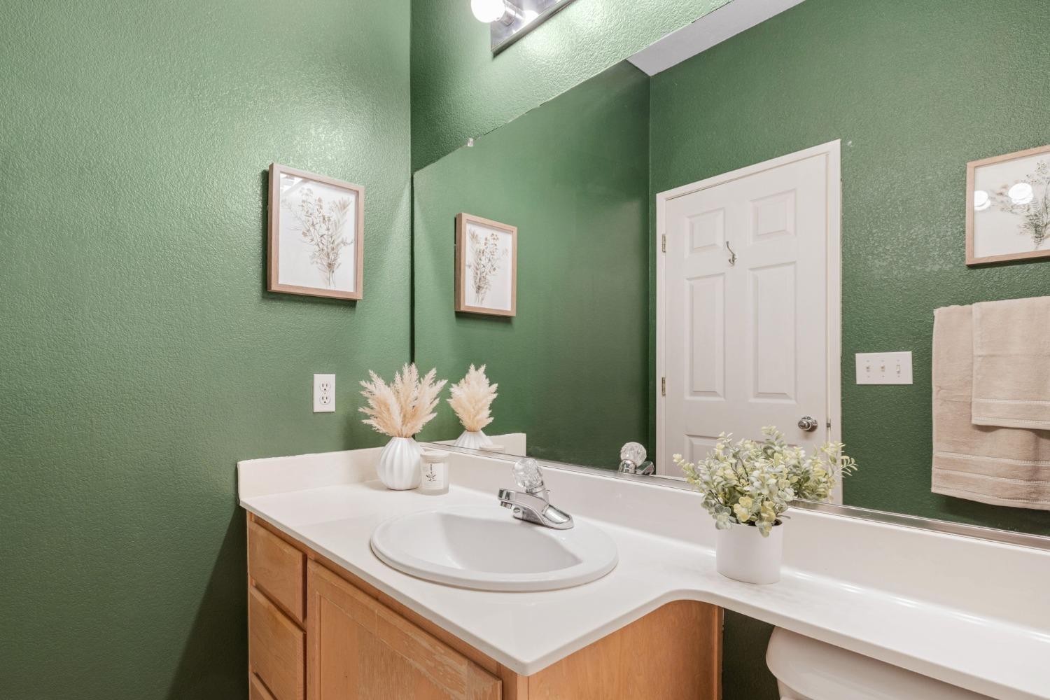 6916 Saddle Horse Way