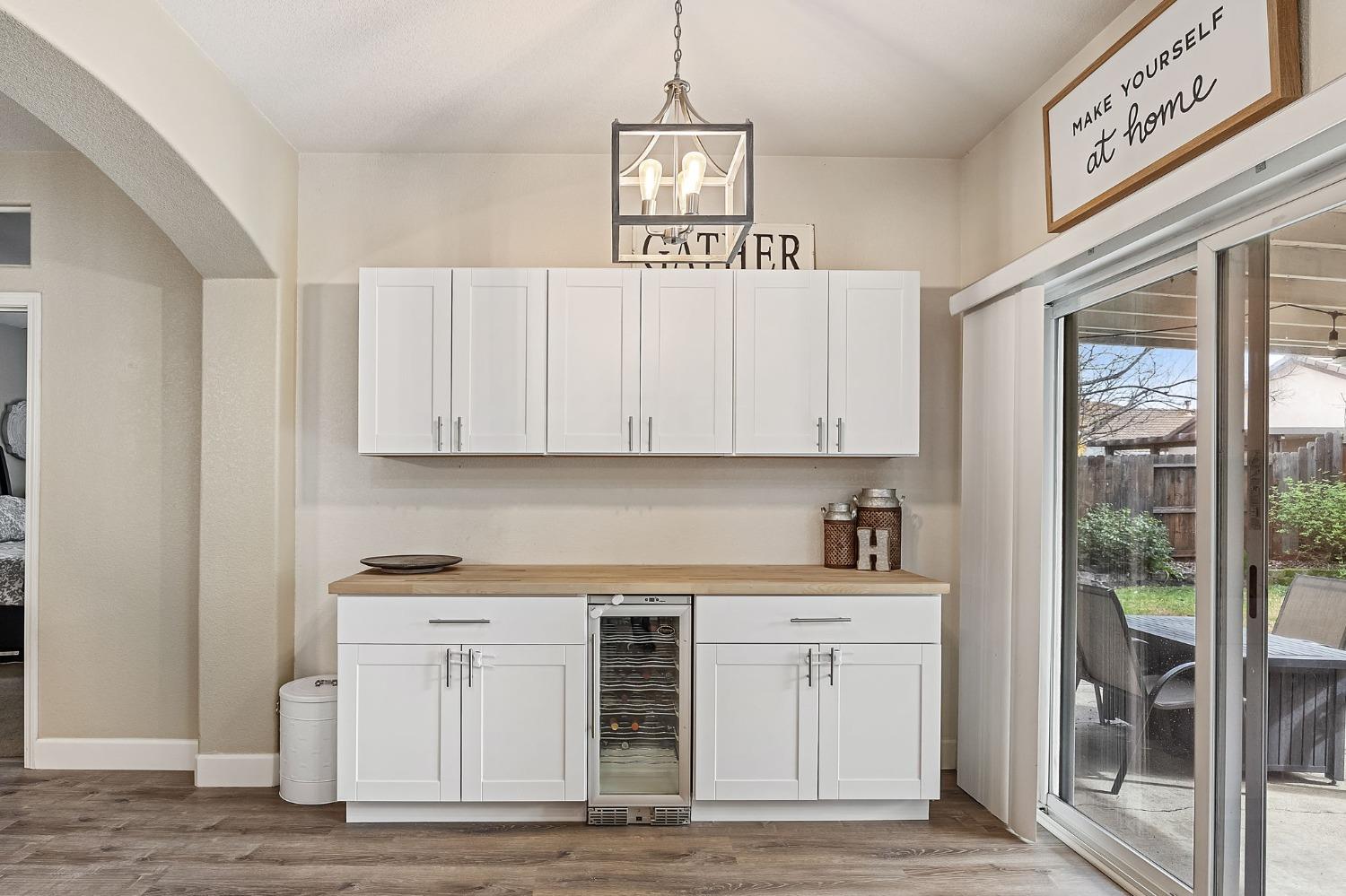 381 Rick Heinrich Circle