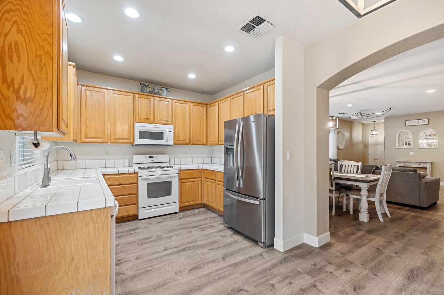 381 Rick Heinrich Circle